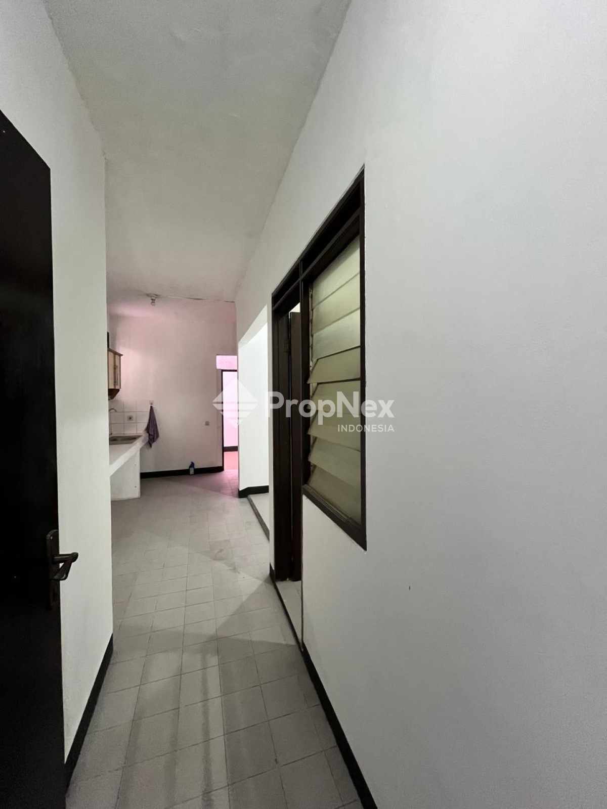 Dijual & Disewakan Rumah di Mekar Wangi Cocok Untuk Huntian maupun Komersil — foto 3